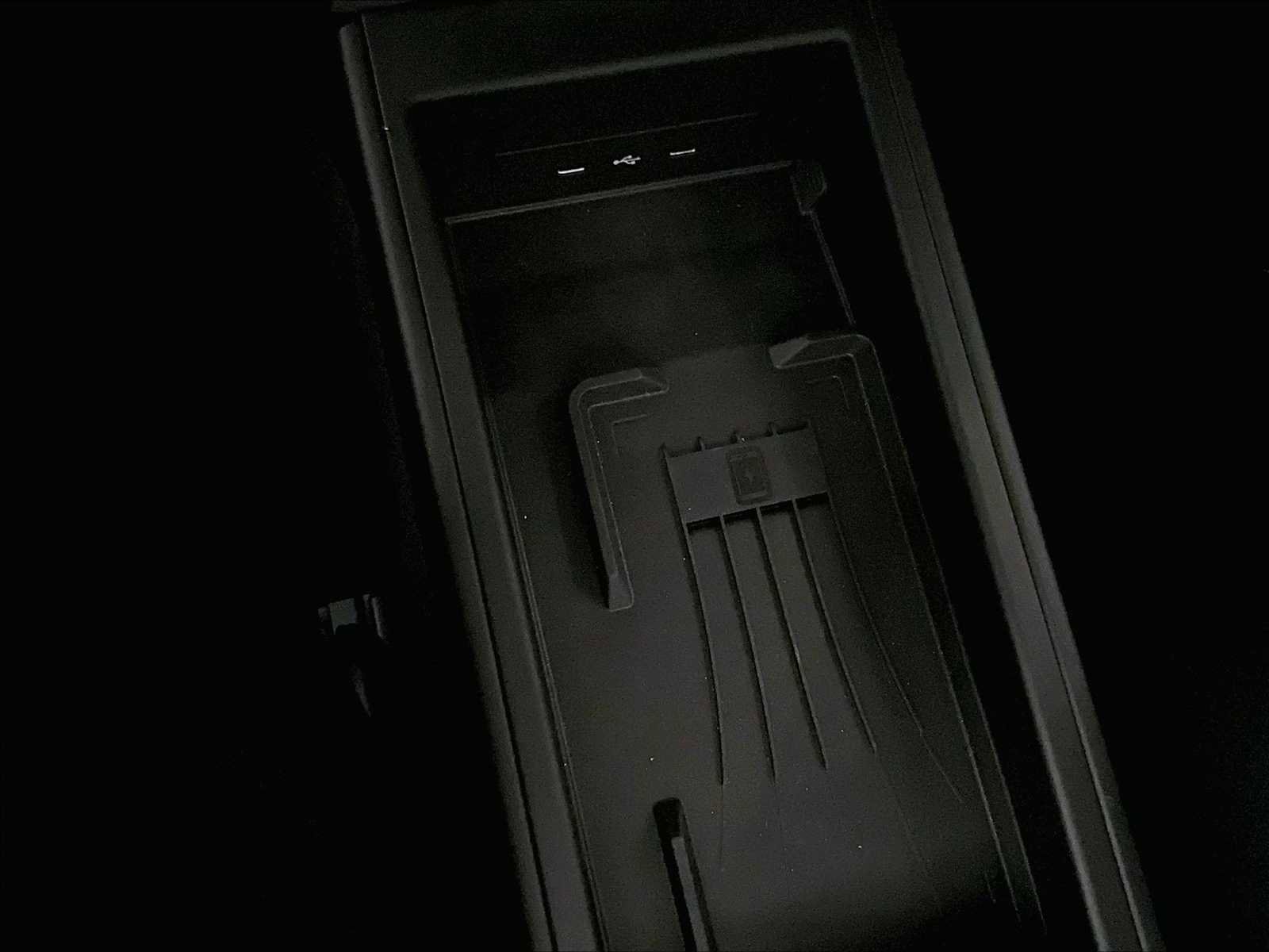 Used 2025 Porsche 911 Carrera image 37