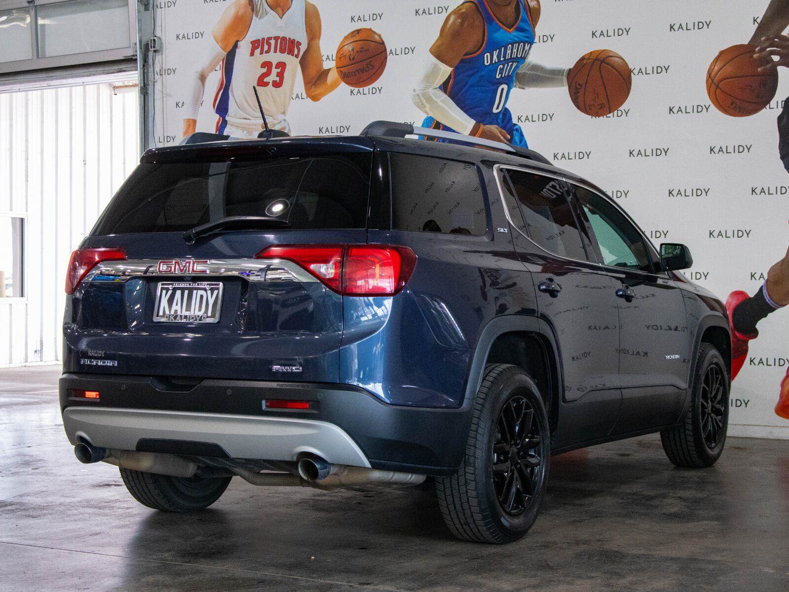 Used 2019 GMC Acadia SLT AWD/4WD image 26