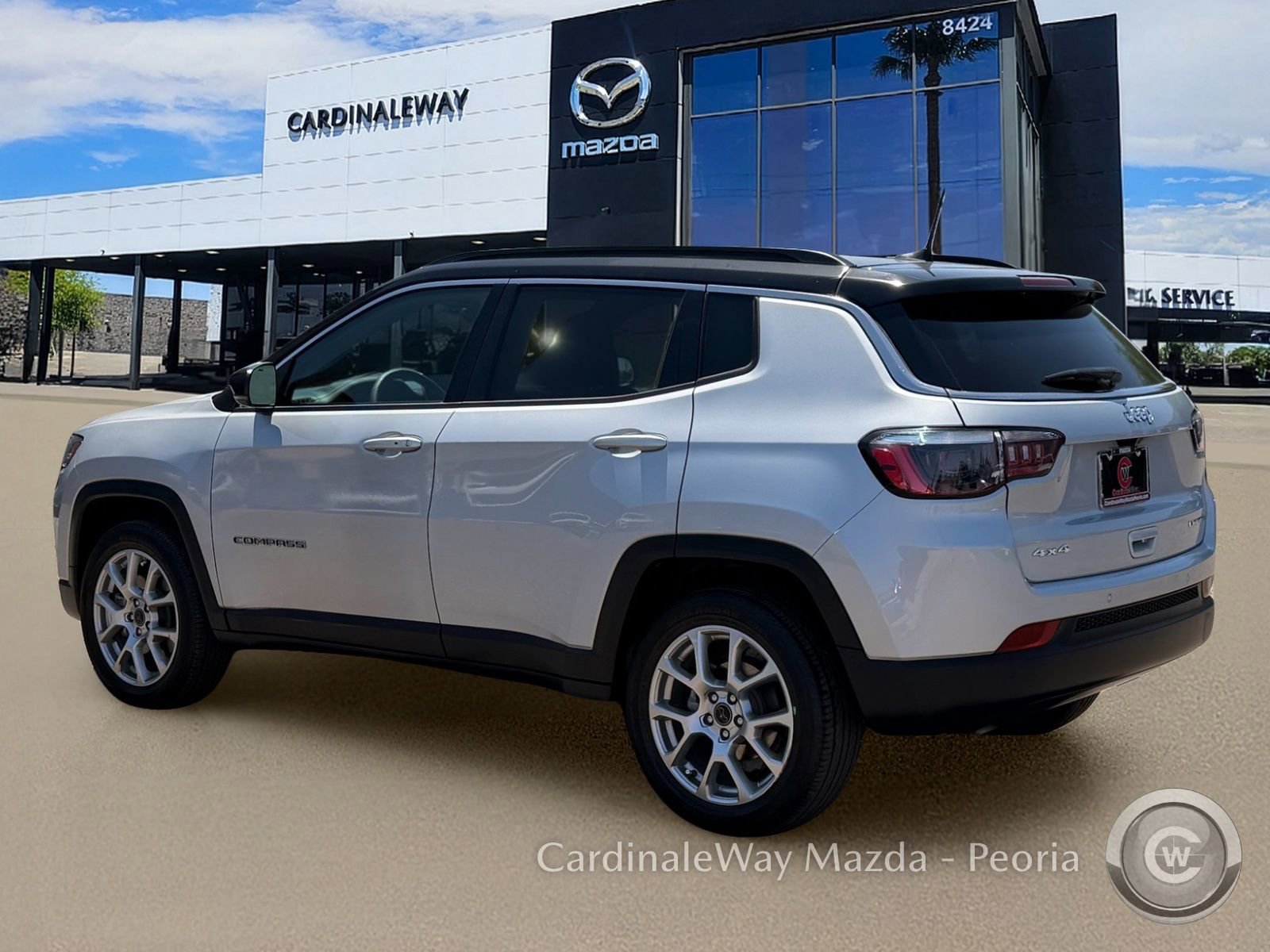 Used 2025 Jeep Compass Limited AWD/4WD image 4