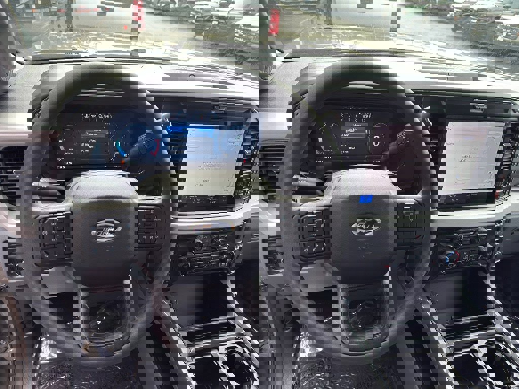 New 2026 Ford F250 XLT w/ XLT Premium Package image 19