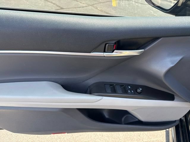 Certified 2021 Toyota Camry SE FWD image 17