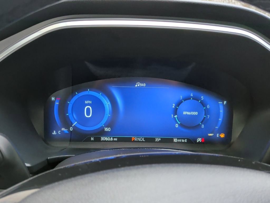 Certified 2022 Ford Escape Titanium w/ Class II Trailer Tow Package image 18