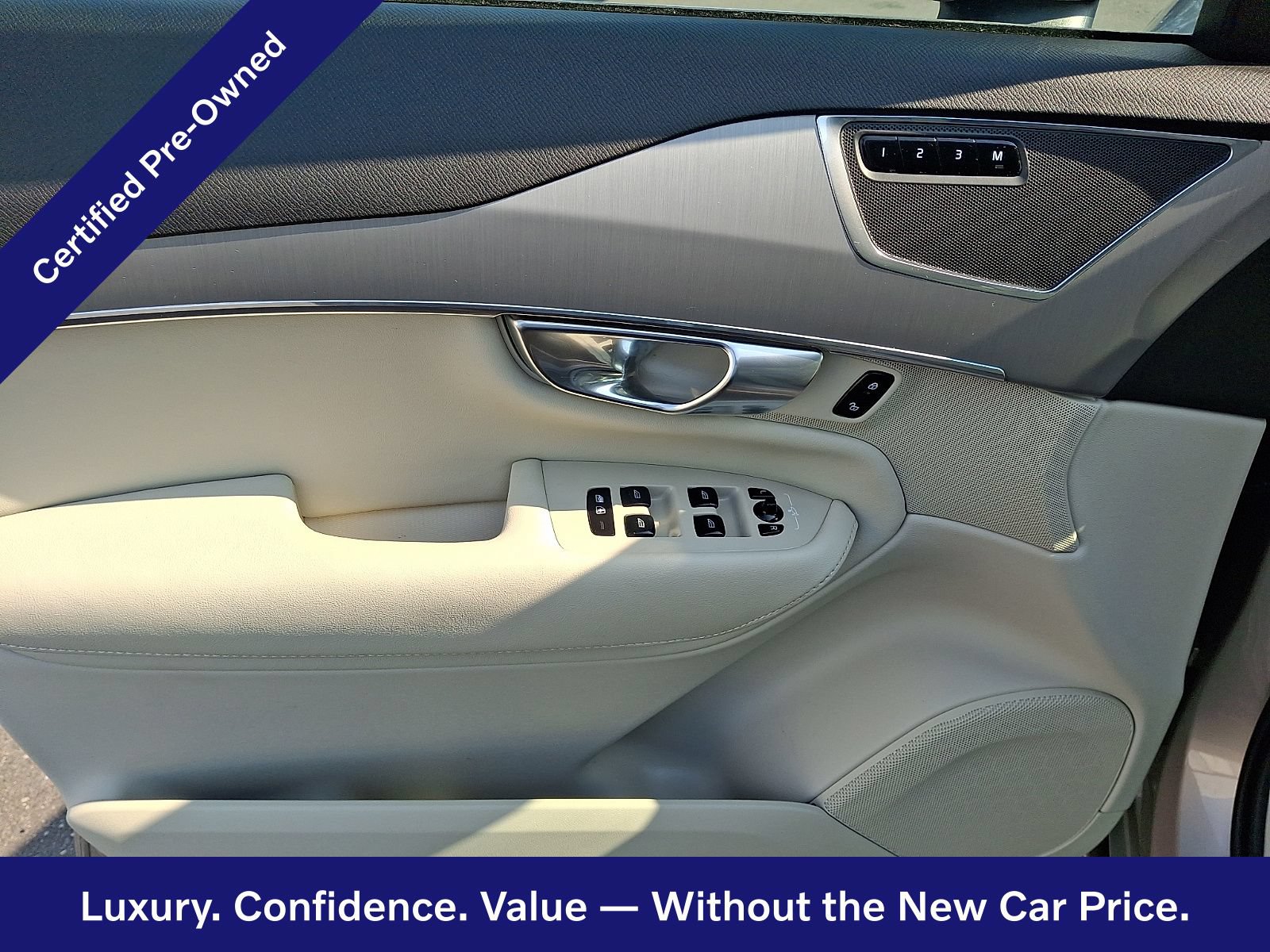 Certified 2025 Volvo XC90 B5 Core w/ Climate Package AWD/4WD image 13