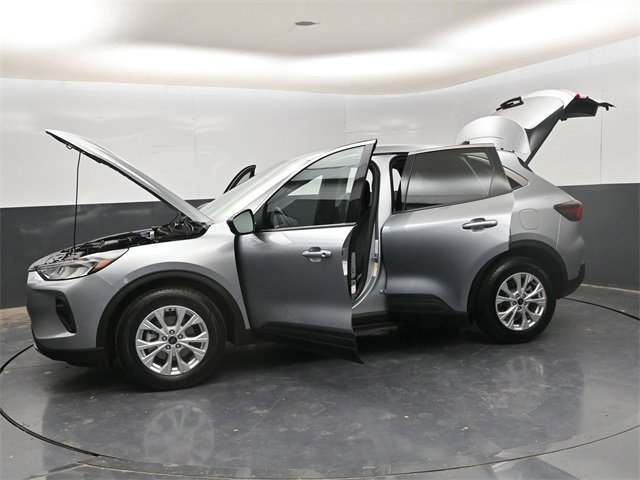 Used 2024 Ford Escape Active w/ Cold Weather Package image 34