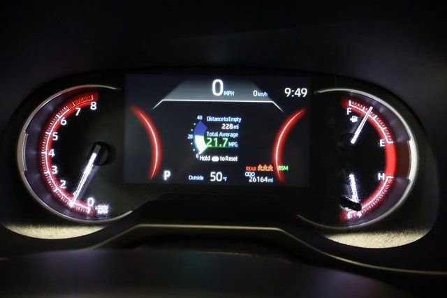 Used 2025 Toyota RAV4 XLE AWD/4WD image 16