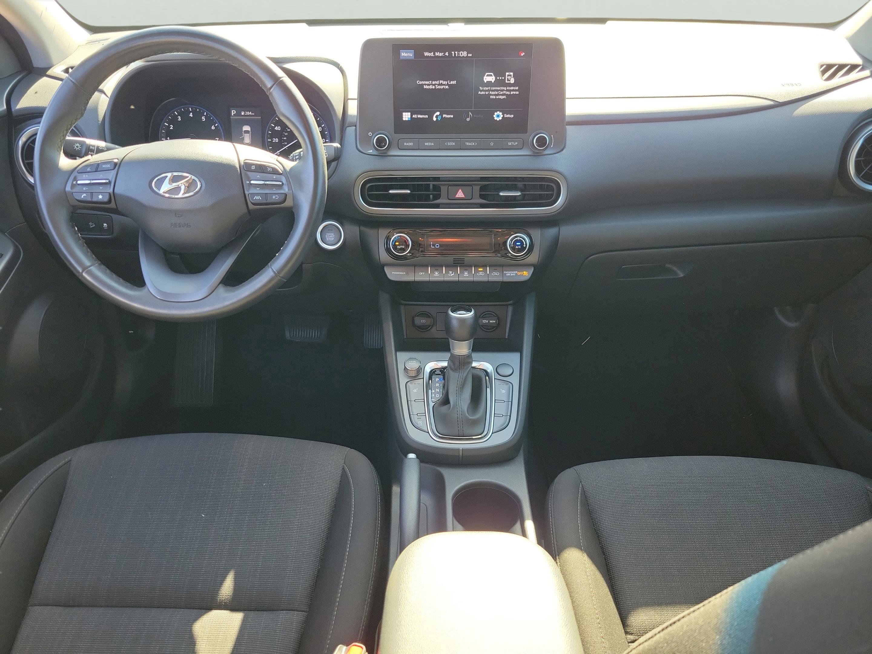 Certified 2022 Hyundai Kona SEL w/ Convenience Package image 10