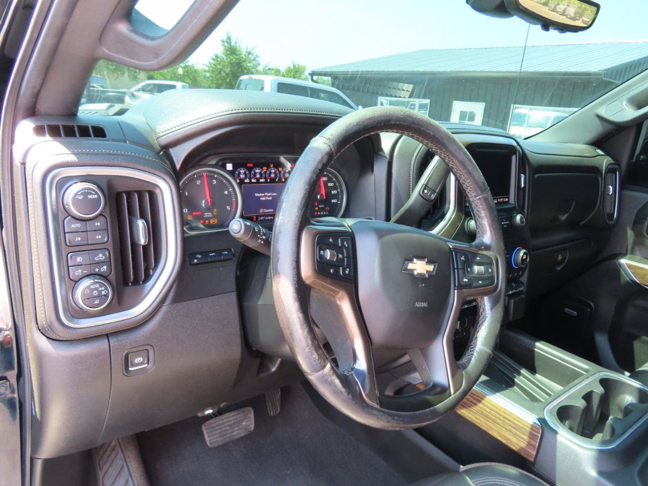 Used 2020 Chevrolet Silverado 2500 High Country w/ Z71 Off-Road Package AWD/4WD image 32