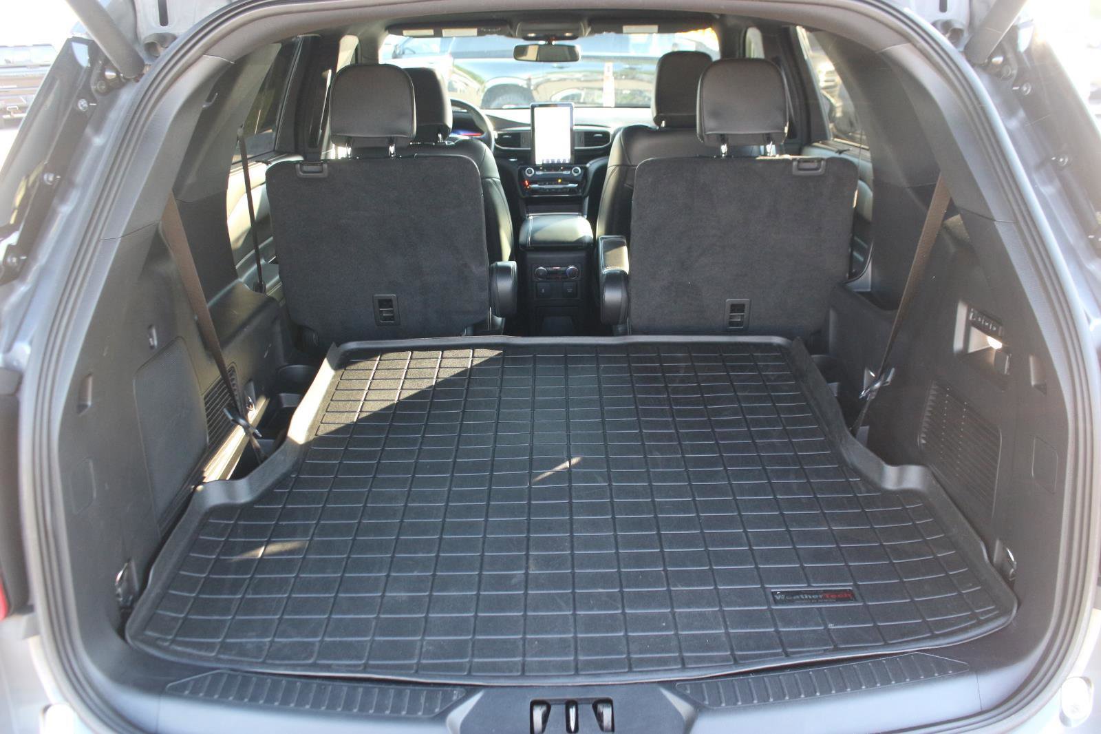 Used 2022 Ford Explorer ST w/ Equipment Group 401A image 11