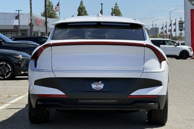New 2026 Kia EV6 Light RWD image 6