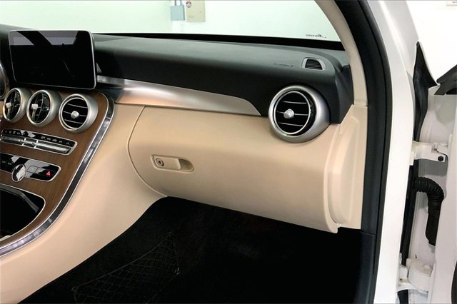 Used 2021 Mercedes-Benz C 300 Sedan image 16