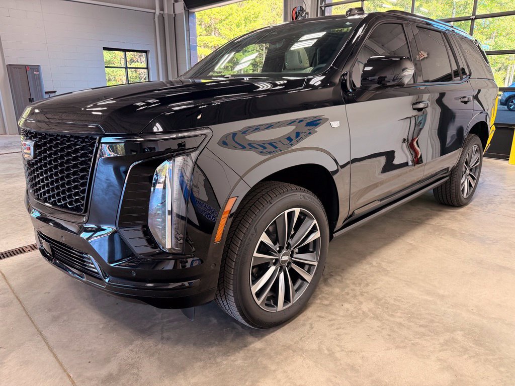 Used 2026 Cadillac Escalade Sport w/ Touring Package AWD/4WD image 4
