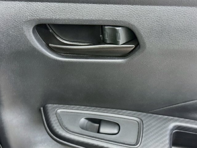 Used 2025 Nissan Versa S w/ Trunk Package FWD image 27
