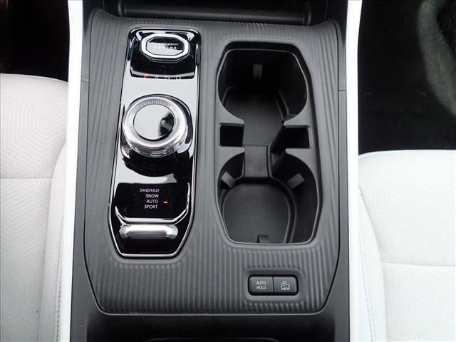 New 2026 Jeep Cherokee Laredo AWD/4WD image 21