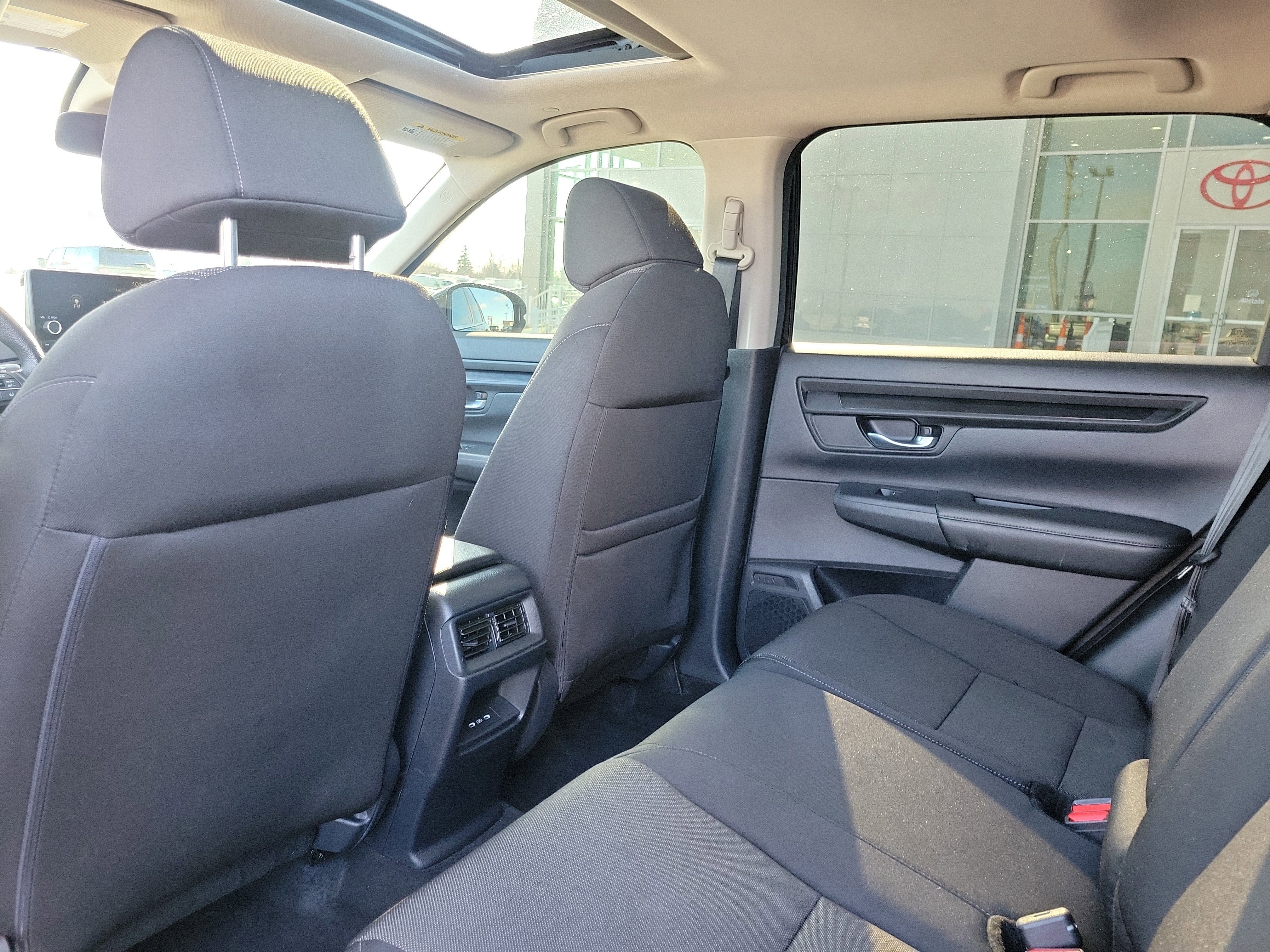 Used 2025 Honda CR-V EX image 14