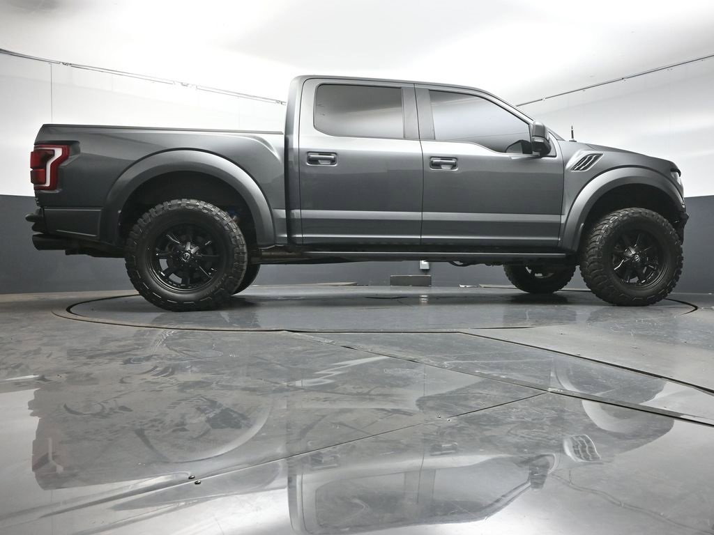 Used 2018 Ford F150 Raptor w/ Equipment Group 802A Luxury image 46