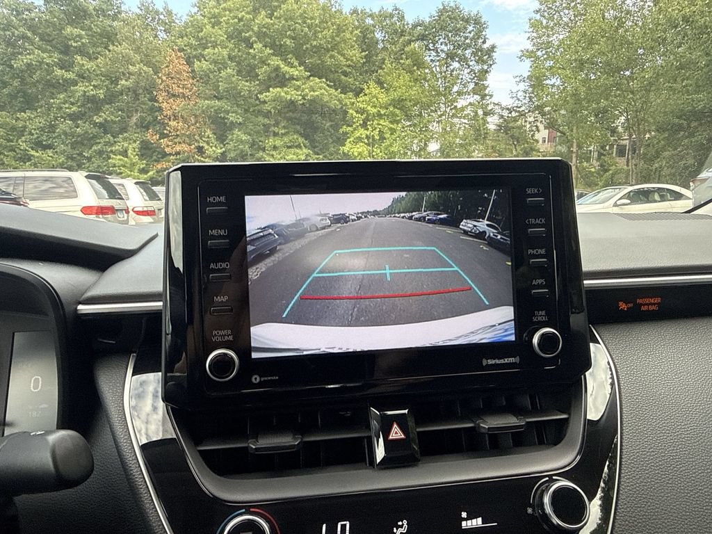 Used 2022 Toyota Corolla LE FWD image 23