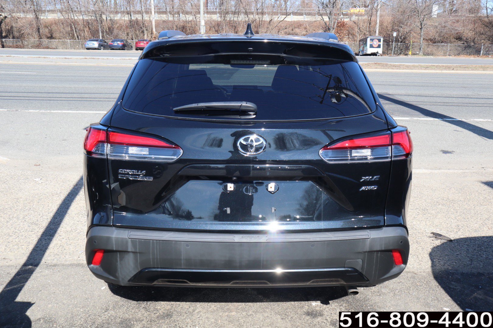 Used 2023 Toyota Corolla Cross XLE w/ Convenience Package image 6