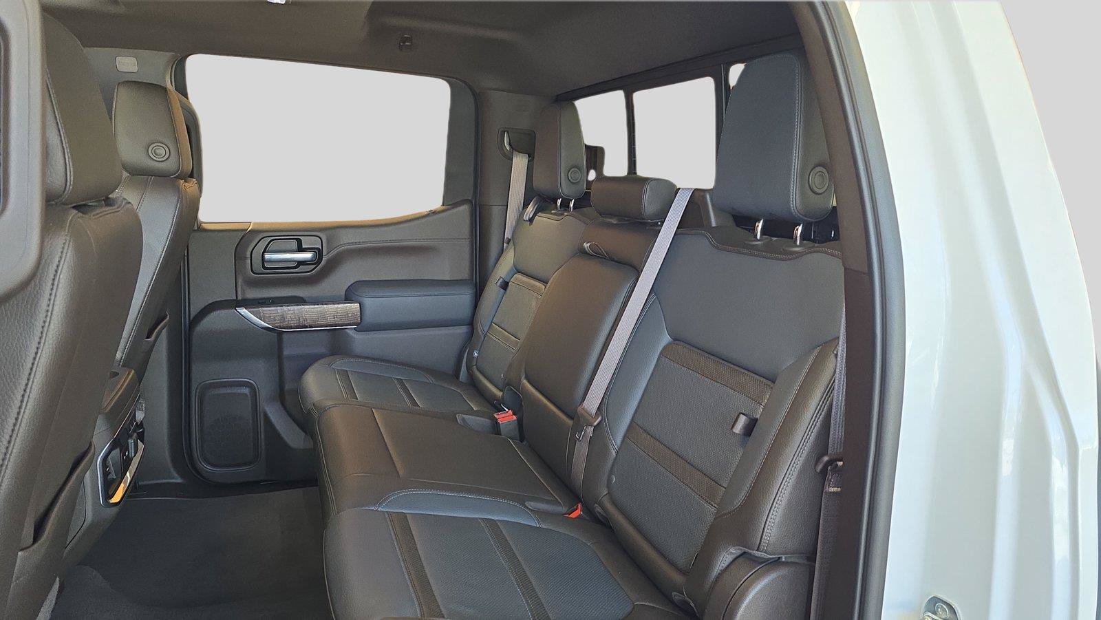 Used 2021 GMC Sierra 1500 Denali w/ Denali Ultimate Package AWD/4WD image 18
