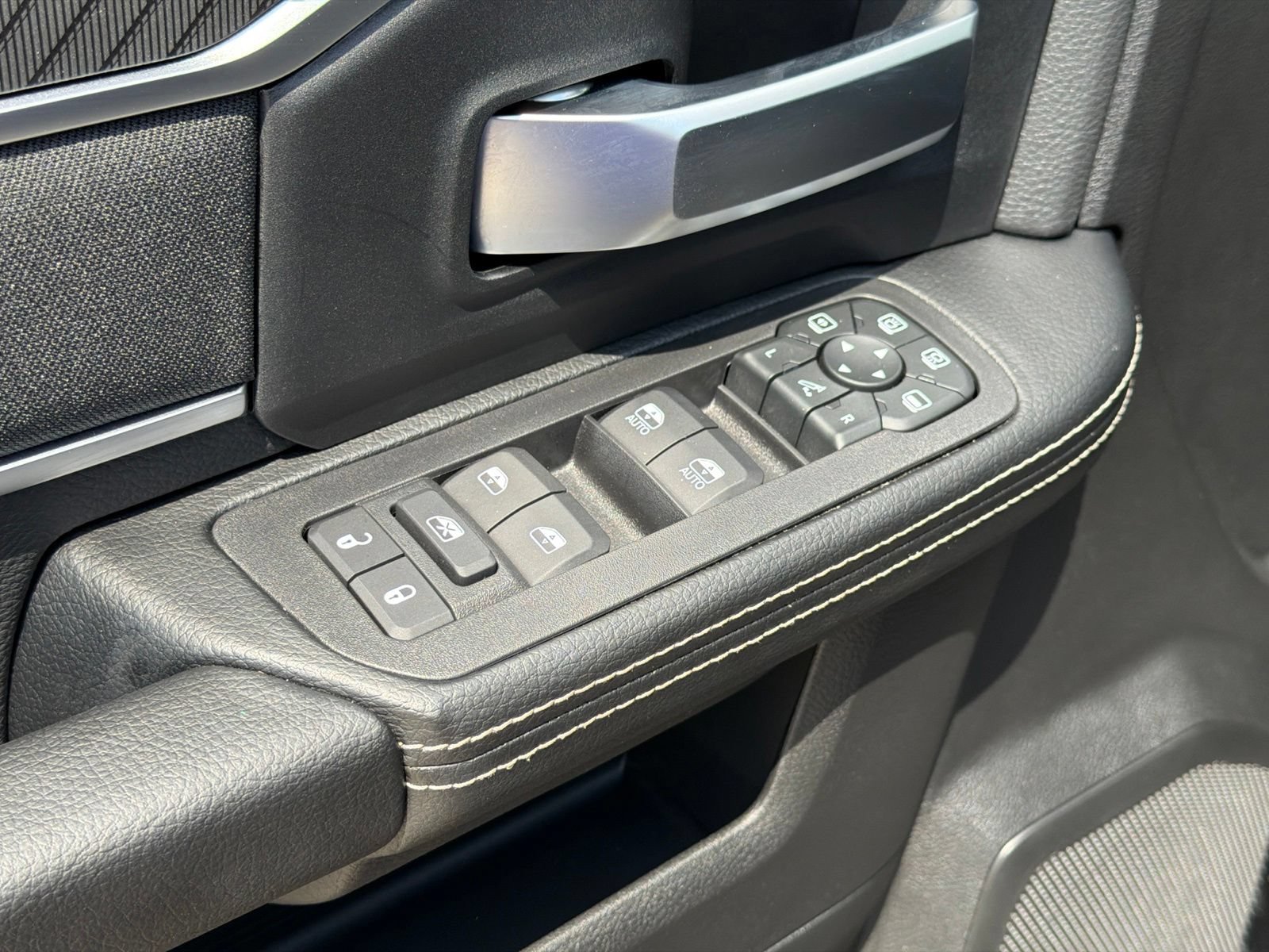 New 2026 RAM 3500 Lone Star AWD/4WD image 15