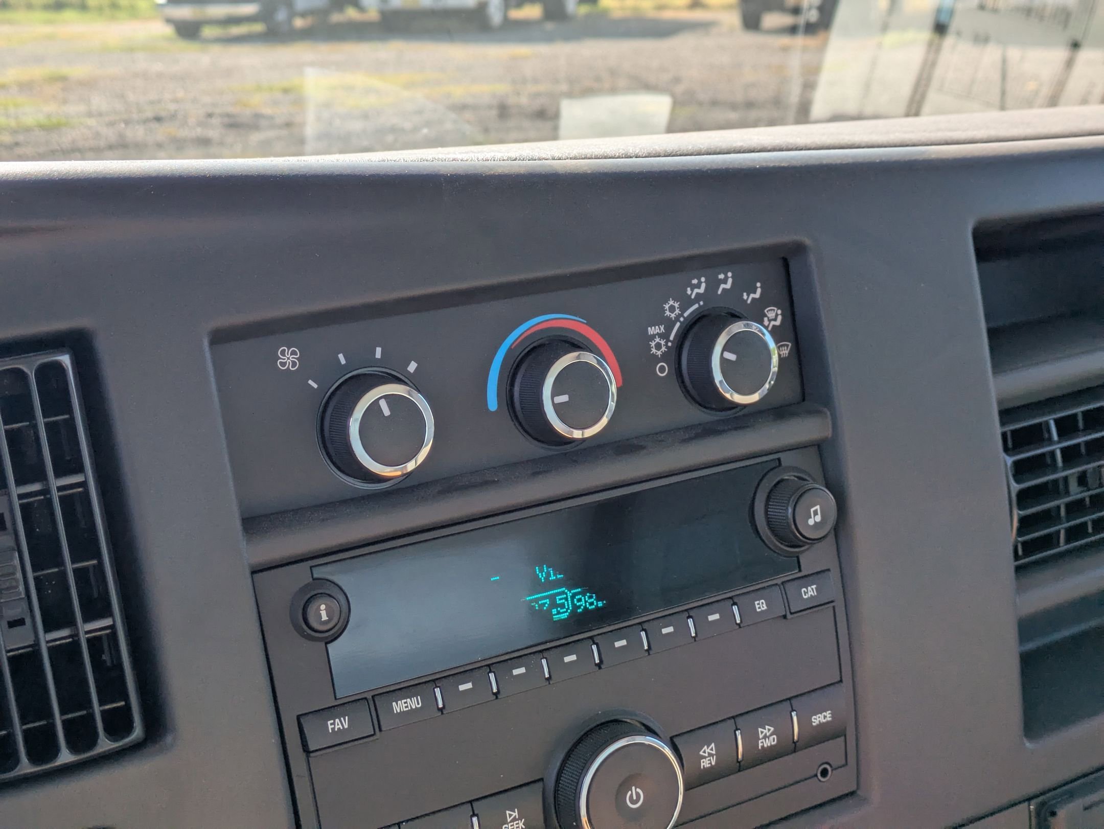 New 2025 Chevrolet Express 3500 w/ Power Convenience Package image 15