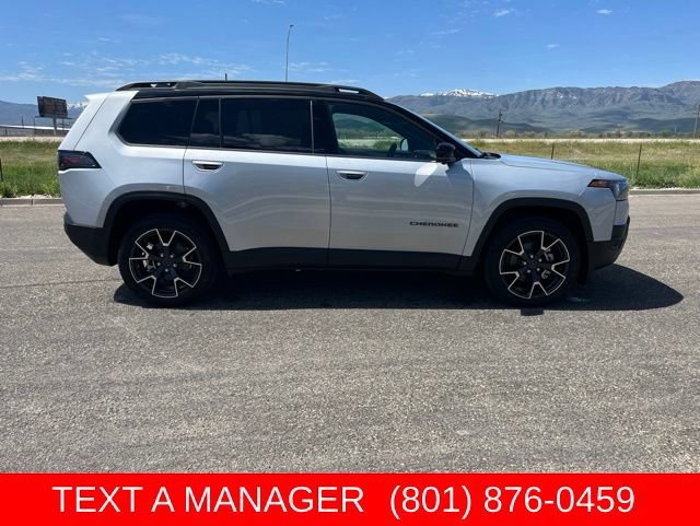New 2026 Jeep Cherokee Overland w/ Advanced Pro Tech Group AWD/4WD image 2
