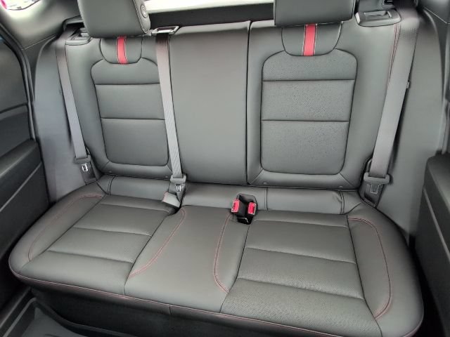 New 2026 Chevrolet Trax RS w/ Sunroof Package FWD image 7