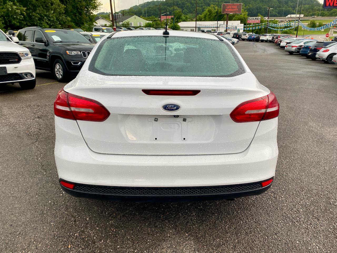 Used 2015 Ford Focus S FWD image 6