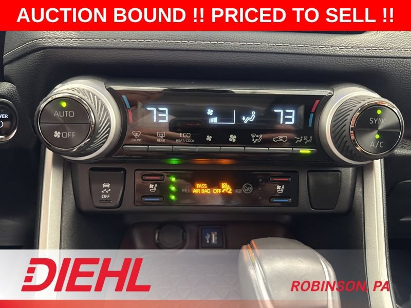 Used 2025 Toyota RAV4 Limited AWD/4WD image 34