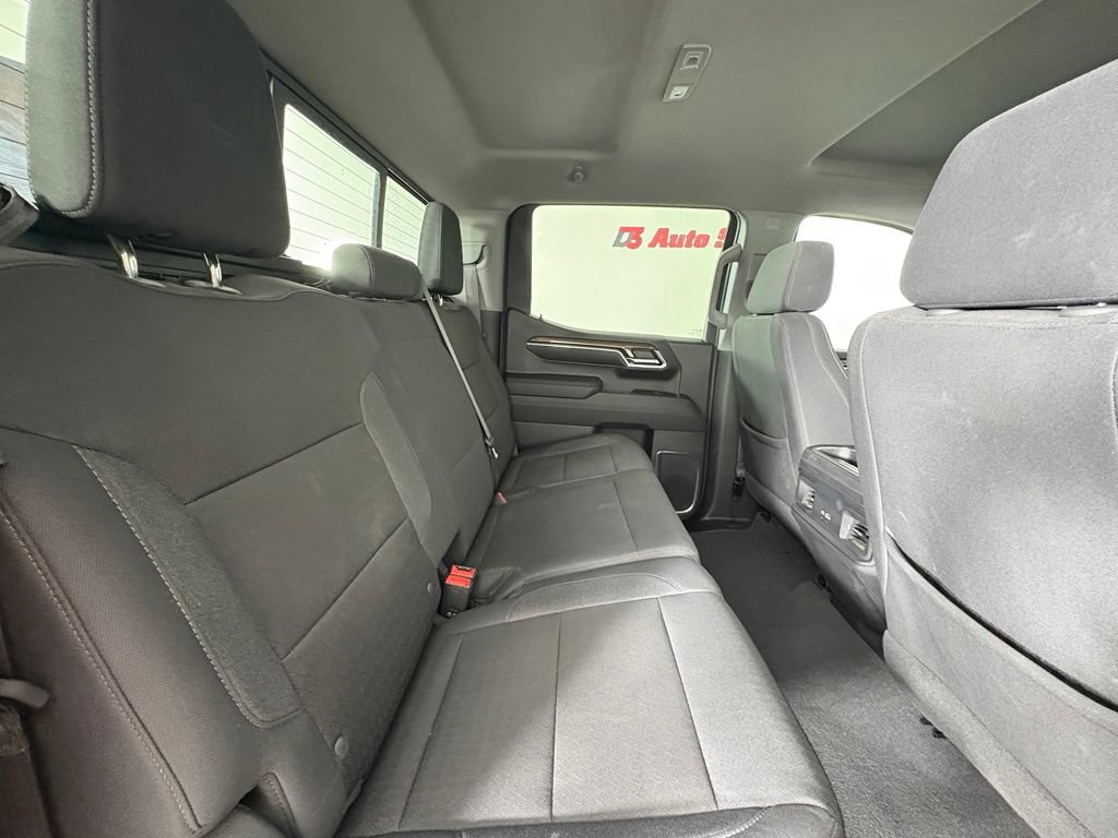 Used 2024 Chevrolet Silverado 1500 LT Trail Boss w/ Convenience Package II AWD/4WD image 45