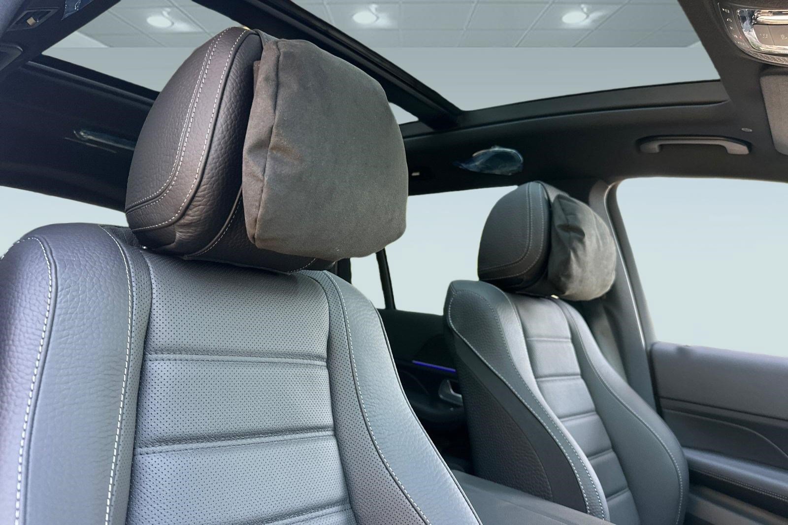 New 2026 Mercedes-Benz GLS 580 4MATIC image 23