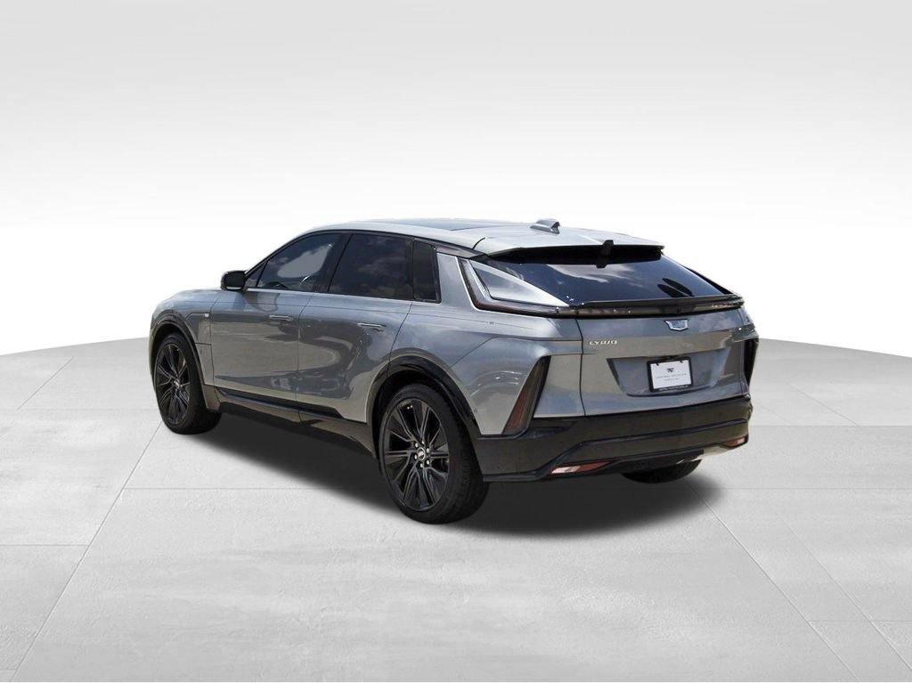 Used 2024 Cadillac Lyriq Sport w/ LPO, Floor Liner Package AWD/4WD image 3
