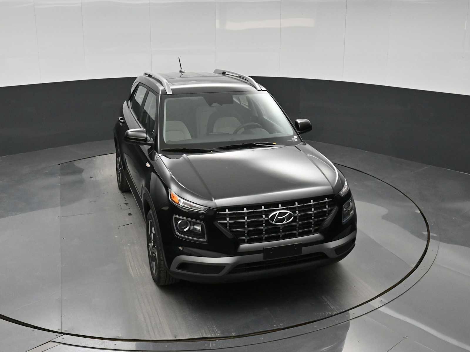 New 2026 Hyundai Venue SEL FWD image 22