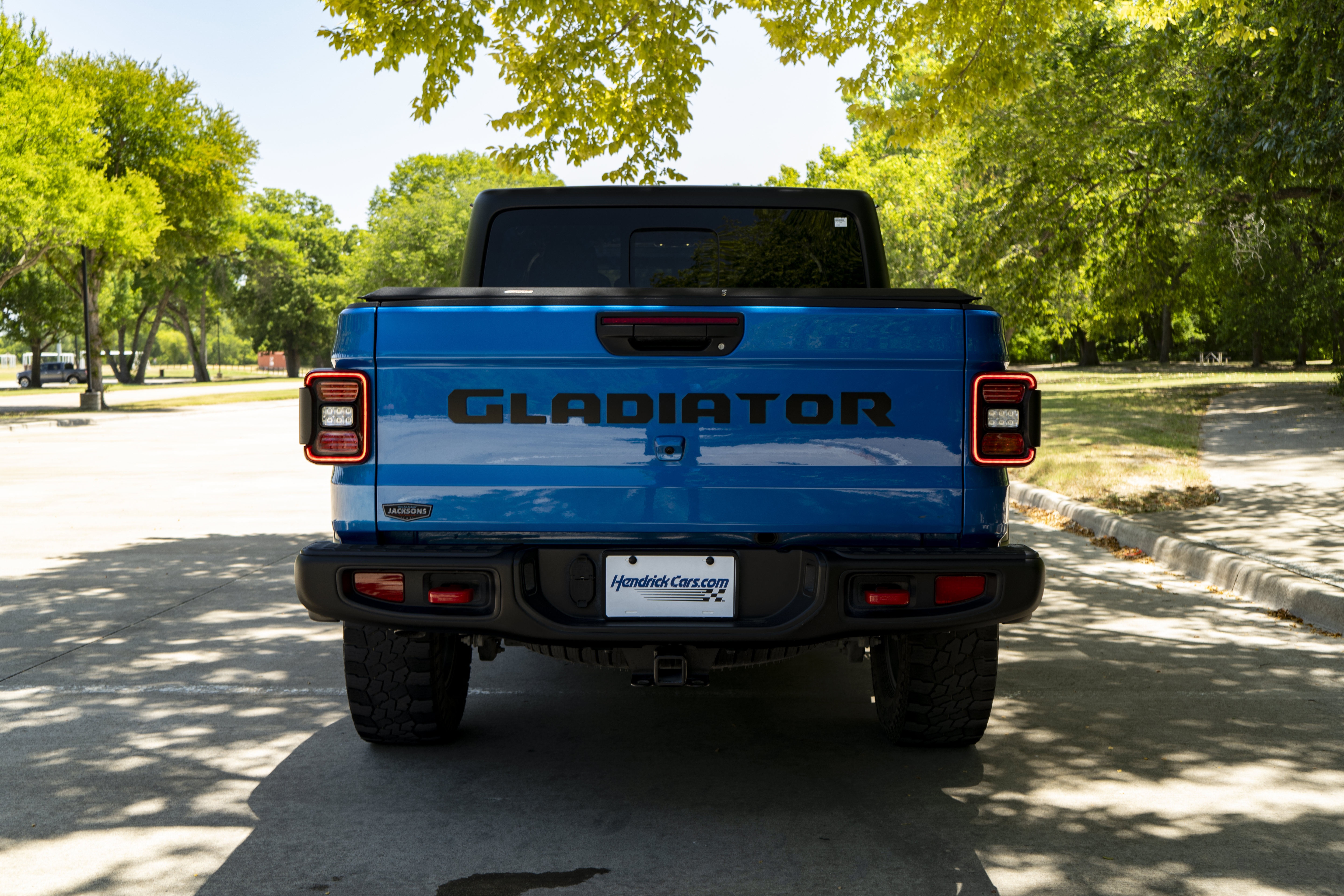 Used 2021 Jeep Gladiator Rubicon AWD/4WD image 8