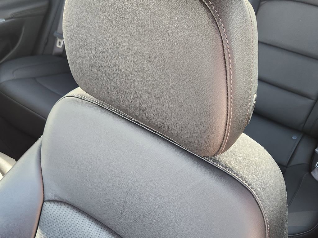 Used 2024 Chevrolet Malibu LT image 14