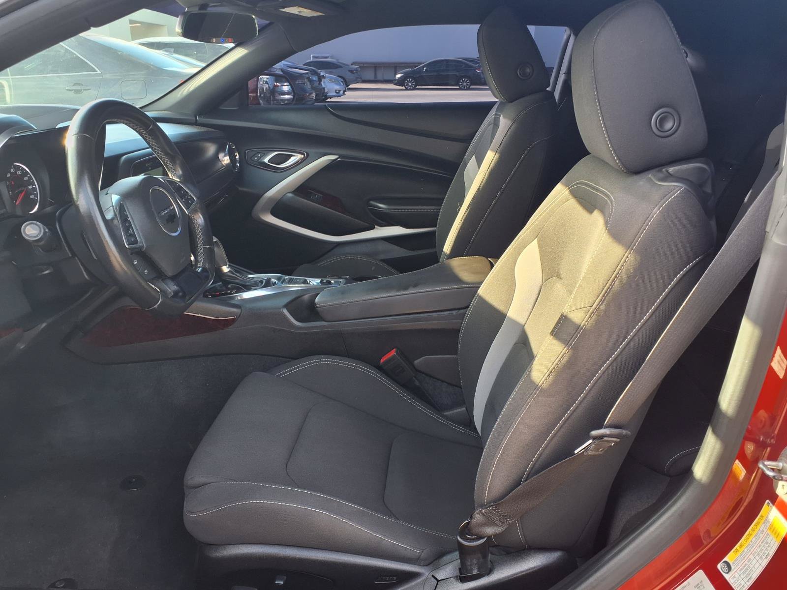 Used 2018 Chevrolet Camaro LT RWD image 13