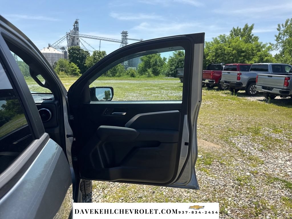 Used 2023 Chevrolet Colorado Z71 w/ Z71 Convenience Package 2 AWD/4WD image 30