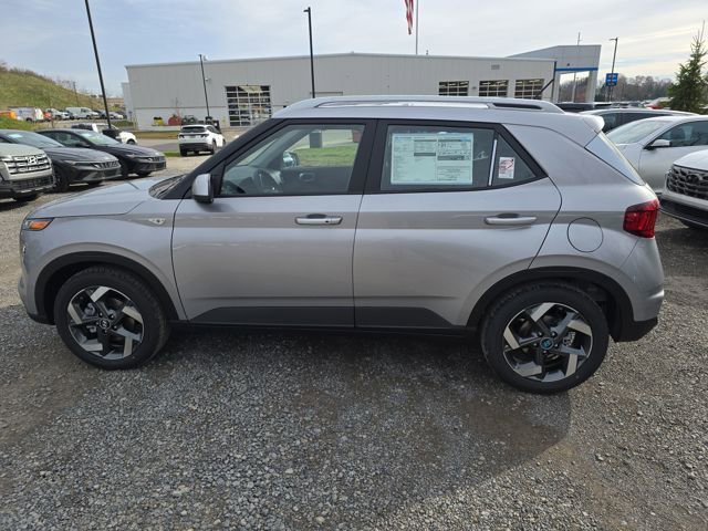 New 2026 Hyundai Venue SEL image 2