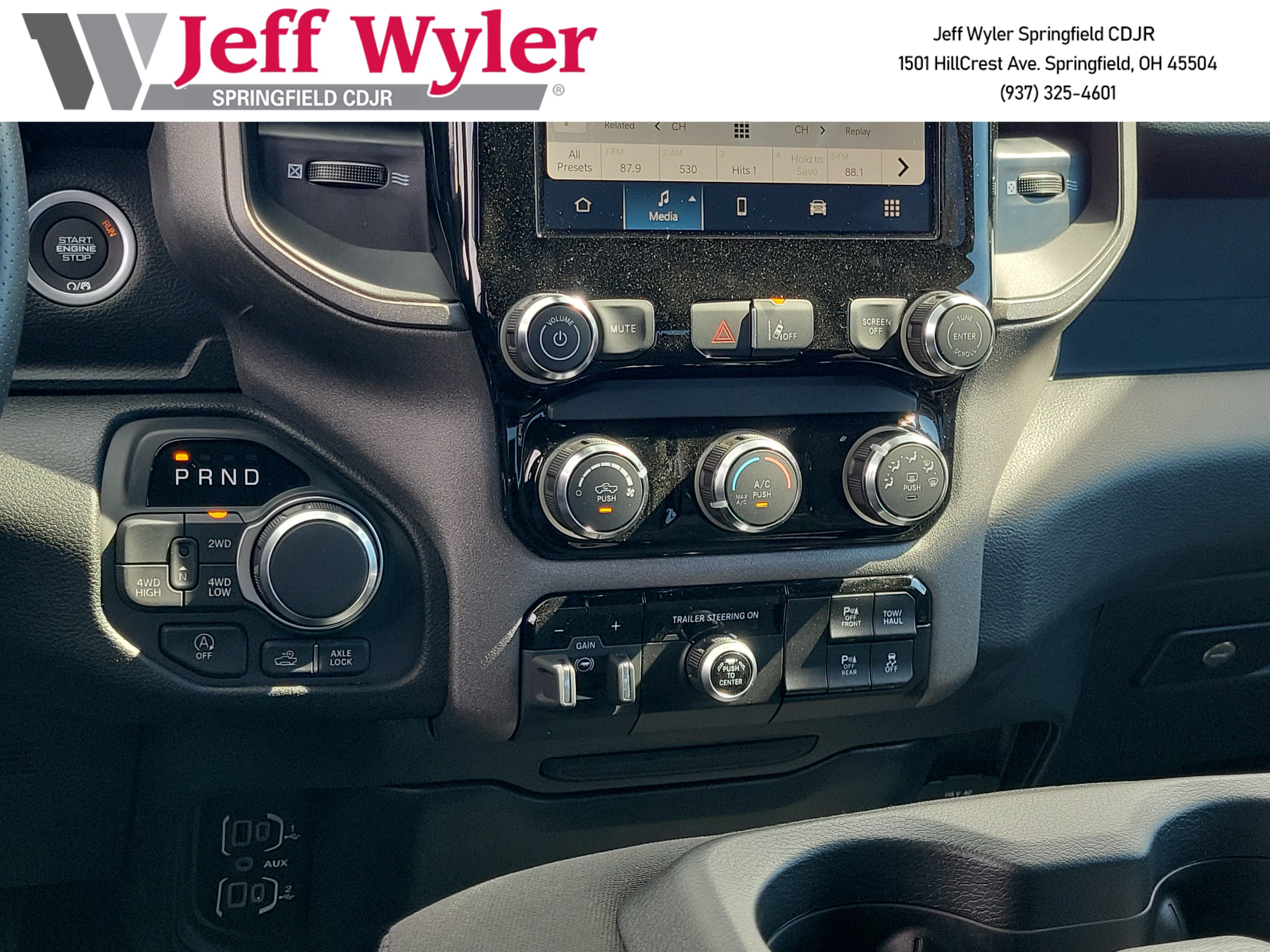 New 2026 RAM 1500 Warlock AWD/4WD image 12