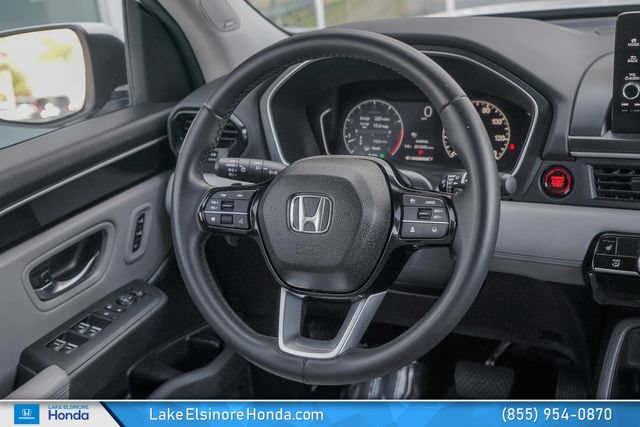 Used 2025 Honda Pilot Touring image 22