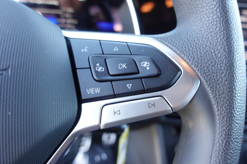 Used 2023 Volkswagen Jetta Sport image 14