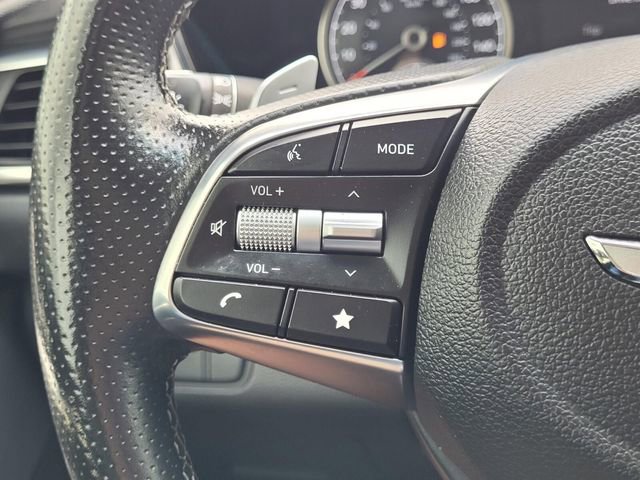Used 2022 Genesis G70 2.0T image 32