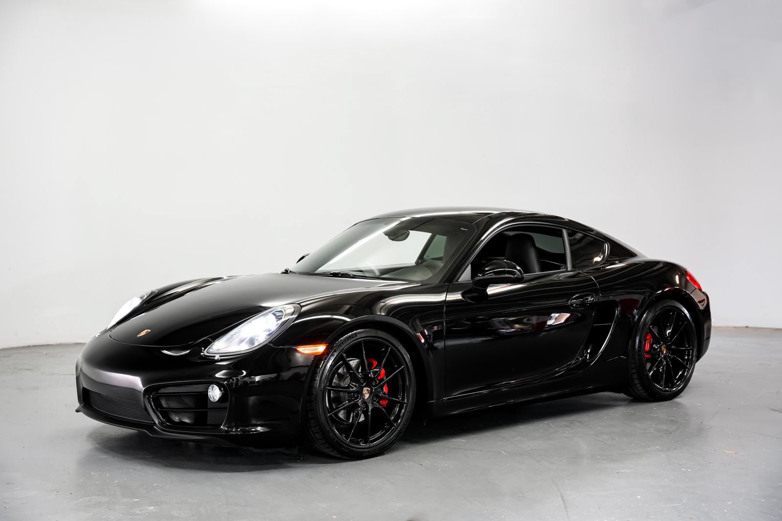 Used 2015 Porsche Cayman RWD image 6