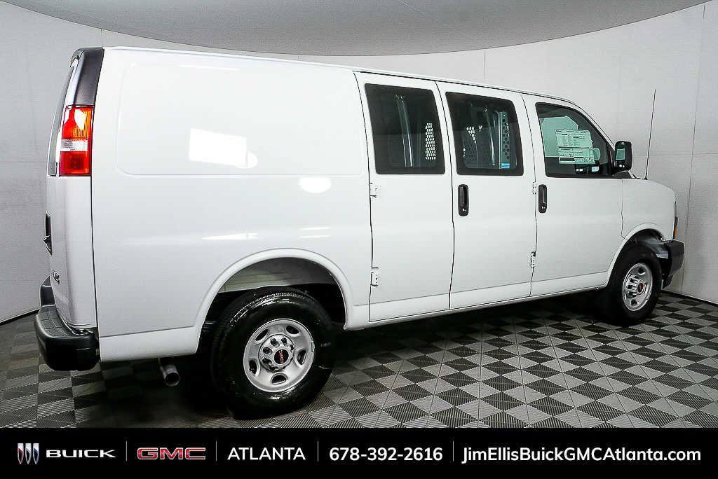New 2025 GMC Savana 2500 w/ Driver Convenience Package RWD image 2