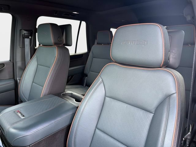 Used 2025 GMC Yukon AT4 w/ AT4 Premium Plus Package AWD/4WD image 20