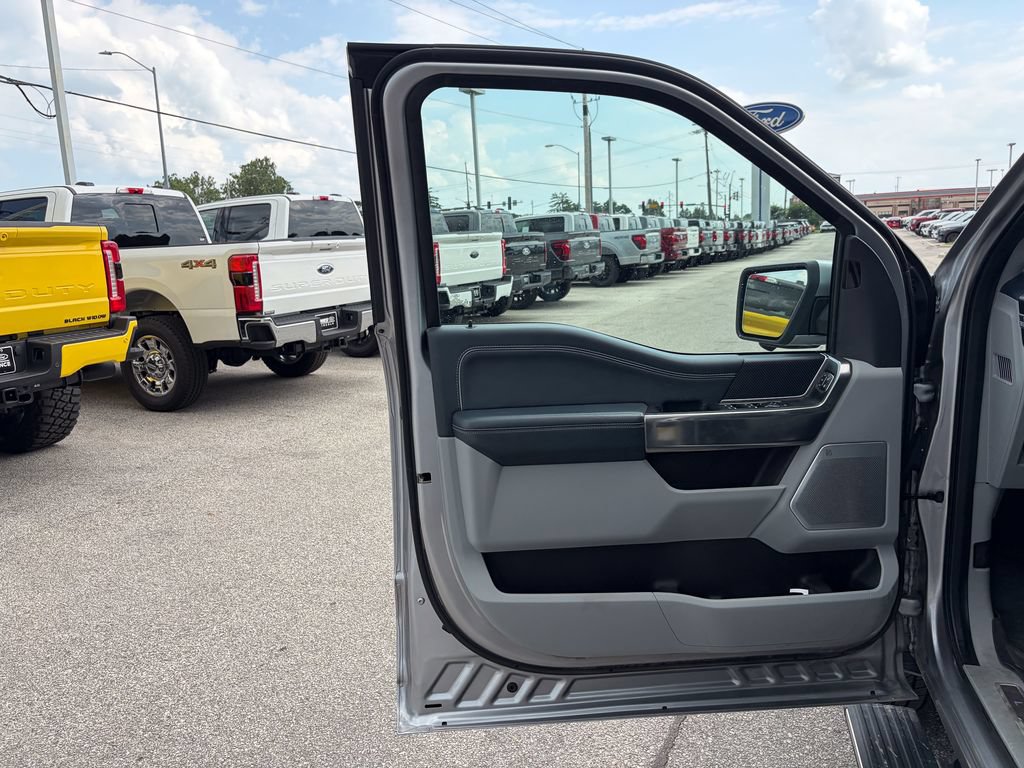 Used 2021 Ford F150 Limited AWD/4WD image 11