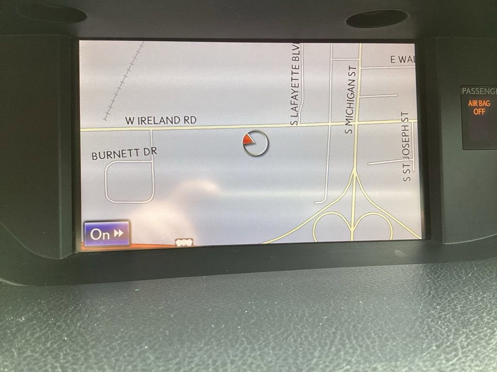 Used 2013 Lexus ES 300h w/ Ultra Luxury Pkg image 19