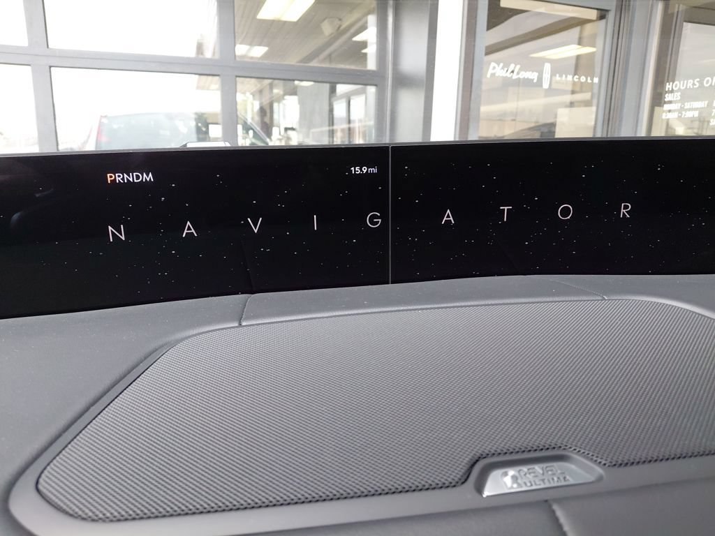 New 2026 Lincoln Navigator L Black Label AWD/4WD image 43