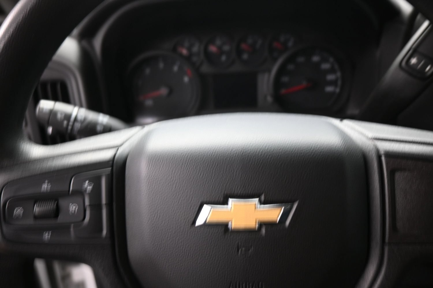 Used 2024 Chevrolet Silverado 2500 Custom w/ Custom Value Package AWD/4WD image 16