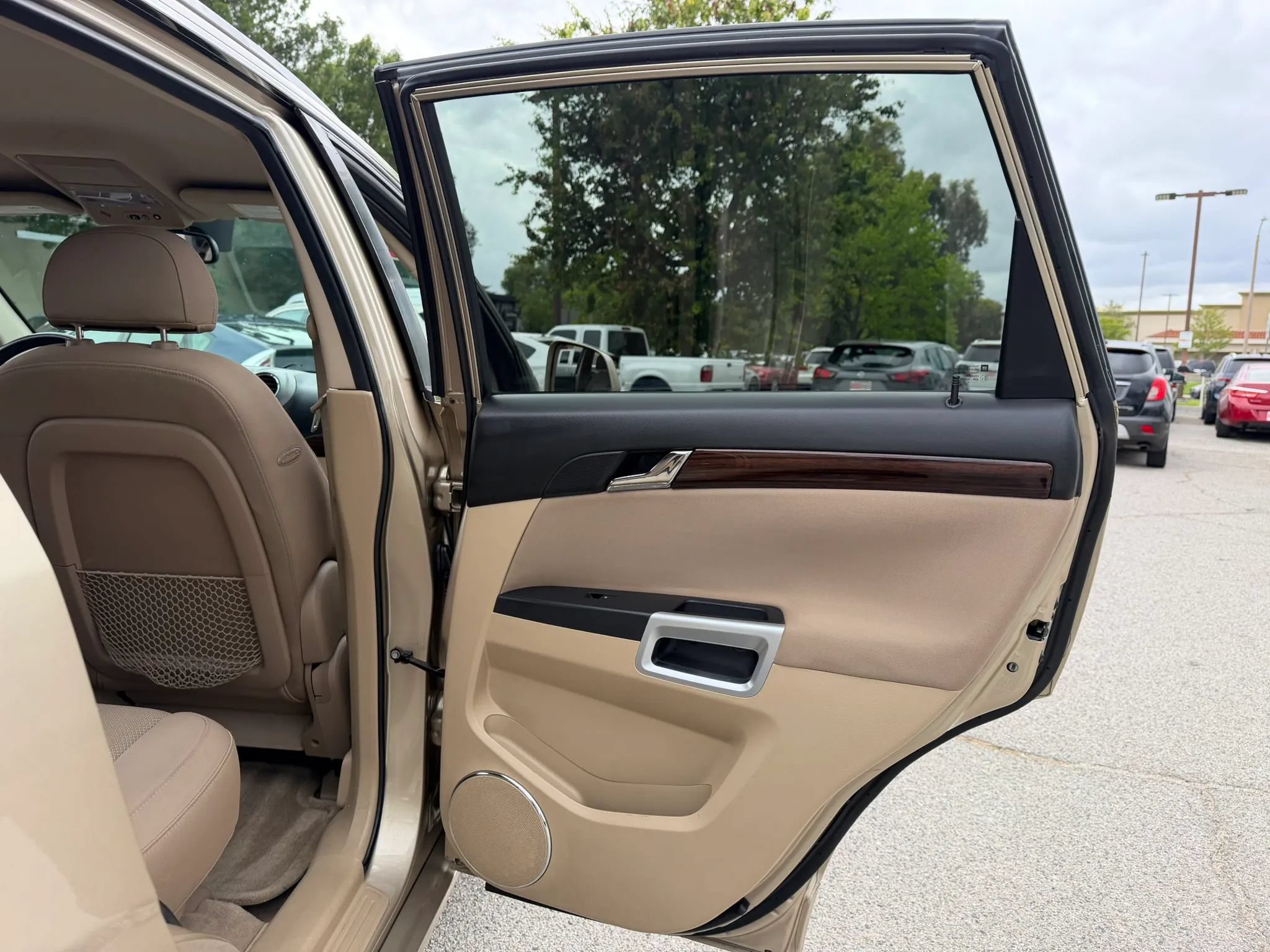 Used 2008 Saturn Vue XR FWD image 18