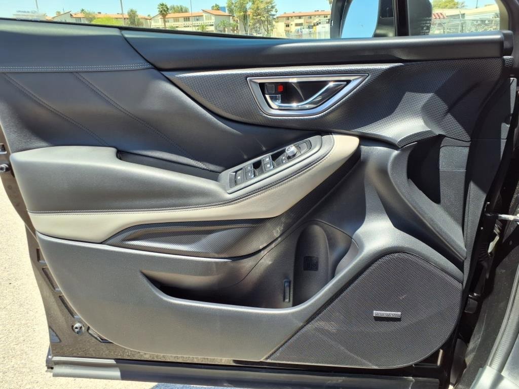 Used 2023 Subaru Forester Limited image 22